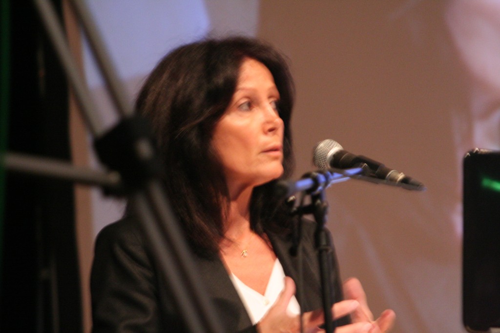 Professeure Marie Anaut, 1er congrès mondiale de la résilience, Paris, 2012